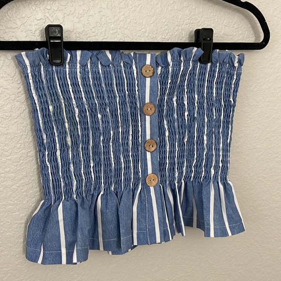 Boutique Small 2 piece set blue white striped strapless top and pants - Picture 3 of 4